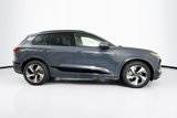 New 2025 Audi Q6 e-tron Prestige image 4