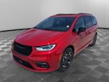 New 2026 Chrysler Pacifica Limited image 2