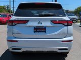 New 2025 Mitsubishi Outlander SEL image 5