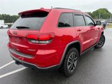 Used 2019 Jeep Grand Cherokee Trailhawk w/ Trailhawk Luxury Group image 2