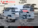 Certified 2023 Chrysler Voyager LX image 4
