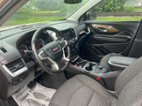 Used 2018 GMC Terrain SLE w/ Driver Convenience Package image 3