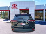 Certified 2024 Toyota Highlander XLE image 4