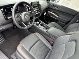 New 2025 Nissan Pathfinder Platinum image 4