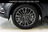 Used 2024 INFINITI QX80 Sensory image 5