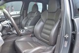 Used 2015 Porsche Cayenne Turbo image 2