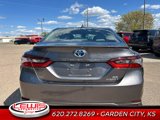 Used 2023 Toyota Camry SE image 4