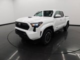 Certified 2025 Toyota Tacoma TRD Sport image 4