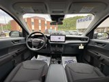 New 2025 Ford Maverick XL image 6