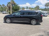 Certified 2023 Chrysler Pacifica Limited image 6