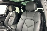 Used 2025 Porsche Macan image 5