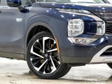 Used 2023 Mitsubishi Outlander SE image 3