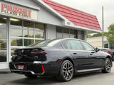 Used 2024 BMW i7 xDrive60 image 3