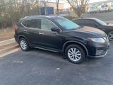 Used 2018 Nissan Rogue SV image 3