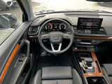 Used 2024 Audi Q5 e Premium w/ Convenience Package image 4