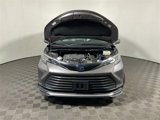 Used 2022 Toyota Sienna LE image 5