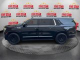 Used 2021 GMC Yukon XL SLT image 4