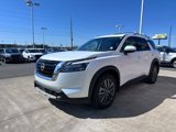 New 2025 Nissan Pathfinder SL w/ SL Premium Package image 4