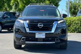 New 2025 Nissan Pathfinder Platinum image 6