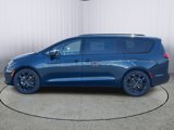 New 2025 Chrysler Pacifica Limited image 2