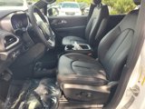 New 2026 Chrysler Pacifica Select image 3