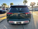 New 2025 Nissan Pathfinder Platinum image 5