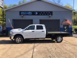 Used 2019 RAM 3500 Tradesman w/ Chrome Appearance Group image 2