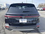 New 2025 Volkswagen Taos SE image 5