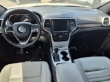 Used 2018 Jeep Grand Cherokee Limited image 3