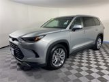 Used 2024 Toyota Grand Highlander Platinum image 4