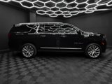 Used 2021 GMC Yukon XL Denali w/ Denali Premium Package image 6