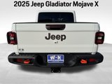 New 2025 Jeep Gladiator Mojave image 4