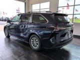 Used 2023 Toyota Sienna XLE image 5