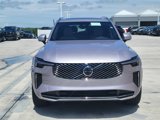 New 2026 Volvo XC90 B6 Plus w/ Protection Package Premier image 2