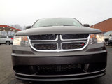 Used 2017 Dodge Journey SE w/ Flexible Seating Group image 2