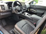 New 2025 Nissan Pathfinder Platinum image 6