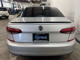 Used 2020 Volkswagen Passat 2.0T R-Line image 4