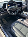 Used 2024 Chevrolet Traverse Z71 image 3