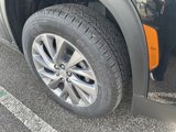 New 2025 Buick Enclave Preferred w/ Power Package image 4