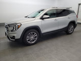 Used 2022 GMC Terrain SLT w/ Infotainment Package II image 2