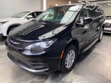 Used 2023 Chrysler Voyager LX image 2