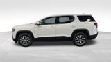 Used 2023 GMC Acadia SLE image 2