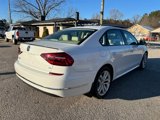 Used 2019 Volkswagen Passat 2.0T Wolfsburg image 5