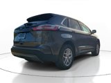 Used 2024 Ford Edge SEL image 3