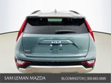 Used 2023 Kia Niro SX Touring image 6