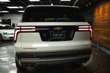 Used 2025 Chevrolet Traverse LT image 6