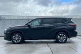 Used 2024 Toyota Highlander XLE image 6