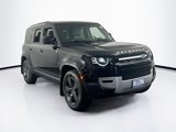 Used 2025 Land Rover Defender 110 S image 3