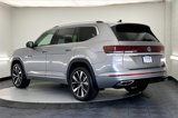 New 2025 Volkswagen Atlas SEL Premium R-Line image 4