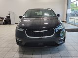 New 2025 Chrysler Pacifica Select image 2